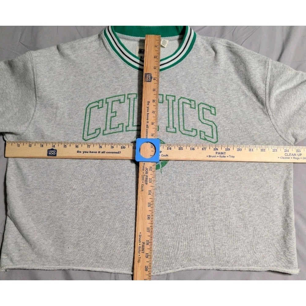 Tailgate Boston Celtics Cropped Sweatshirt‎ Womens Medium Gray Green Retro NBA - Picture 7 of 7